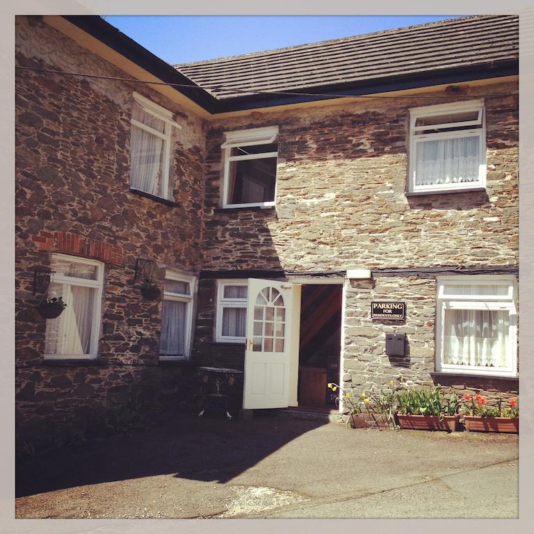 Hotel The Copley Arms Looe Exteriér fotografie